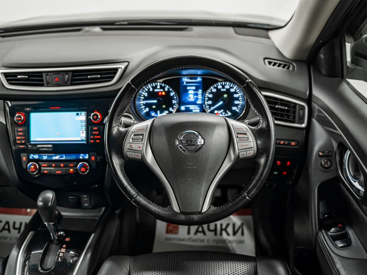 Nissan X-Trail 2015 - фото автомобиля