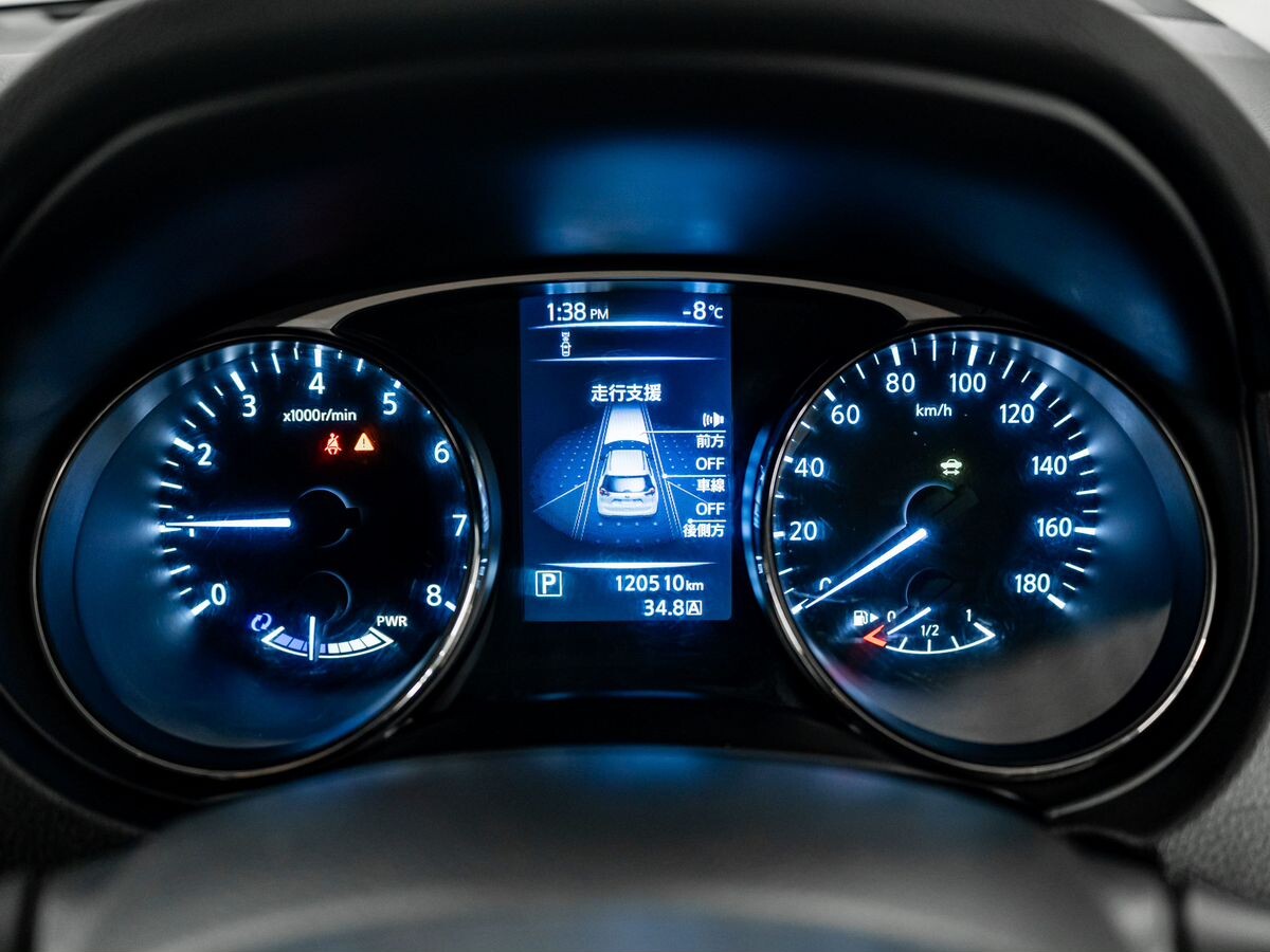 Nissan X-Trail 2015 - фото автомобиля