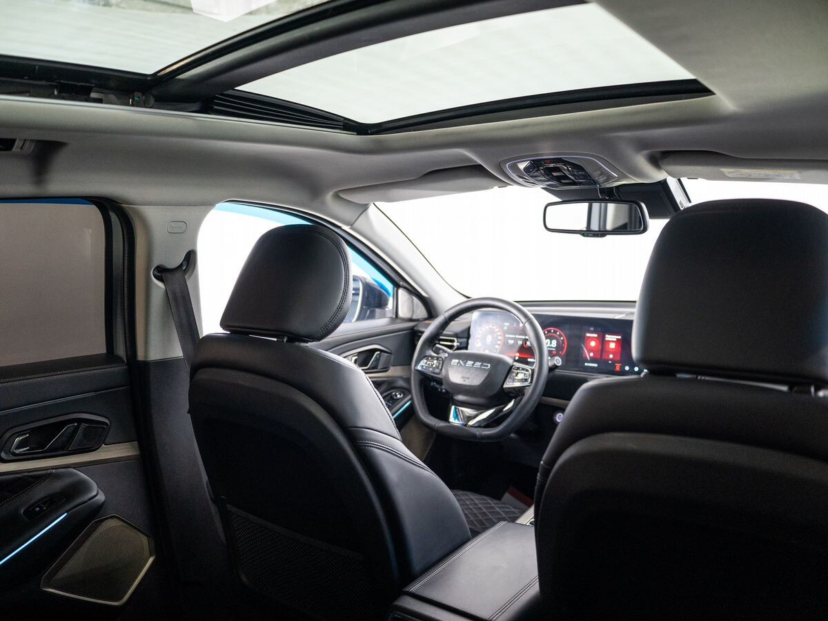 Exeed TXL 2022 - фото автомобиля