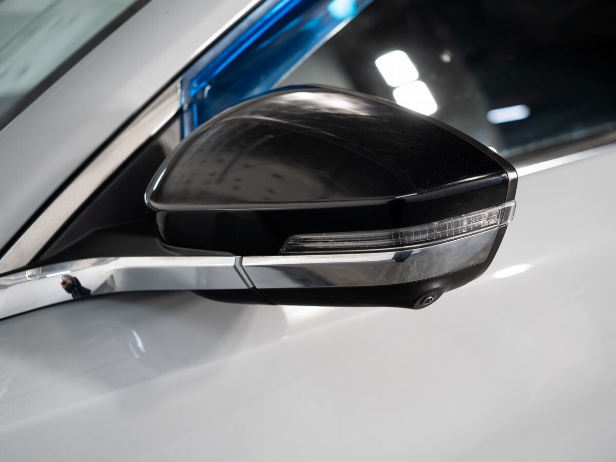 Exeed TXL 2022 - фото автомобиля