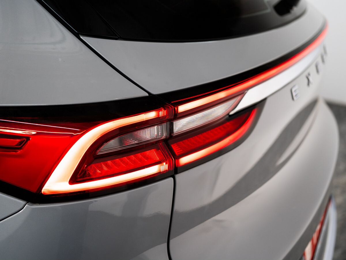 Exeed TXL 2022 - фото автомобиля
