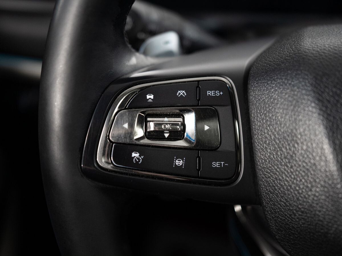 Exeed TXL 2022 - фото автомобиля