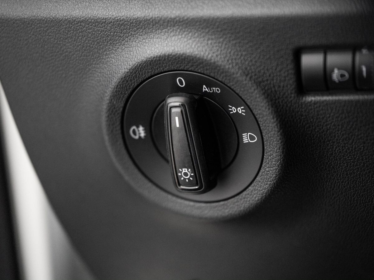 Volkswagen Polo 2020 - фото автомобиля