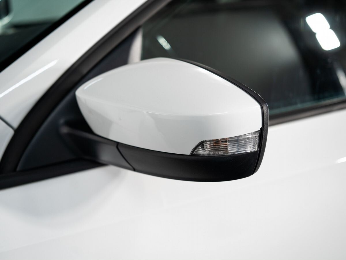 Volkswagen Polo 2020 - фото автомобиля