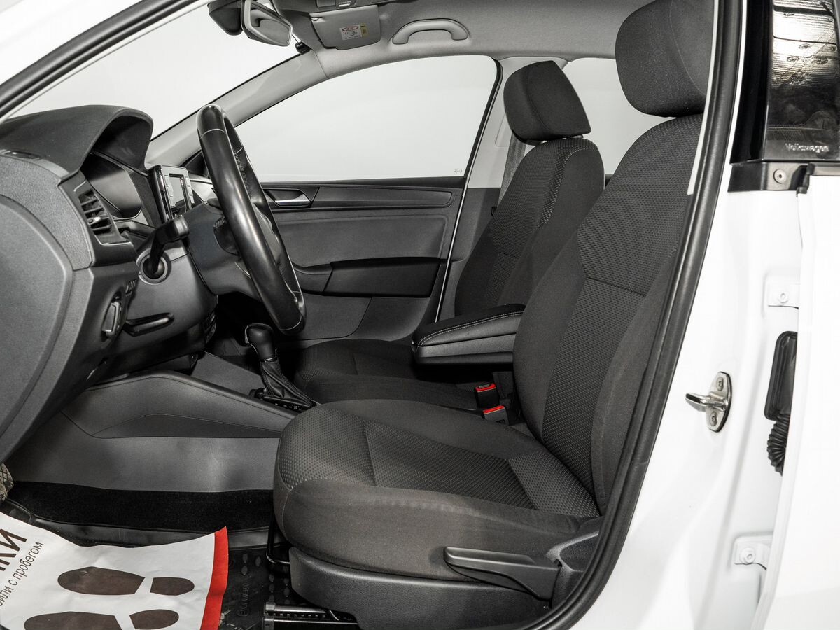 Volkswagen Polo 2020 - фото автомобиля