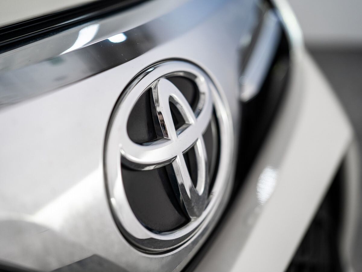 Toyota Roomy 2021 - фото автомобиля