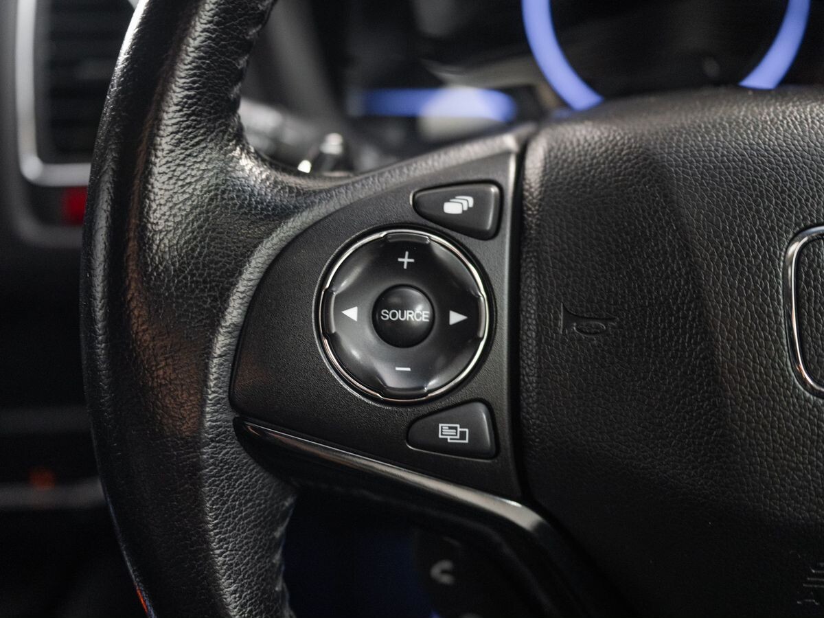 Honda Vezel 2014 - фото автомобиля