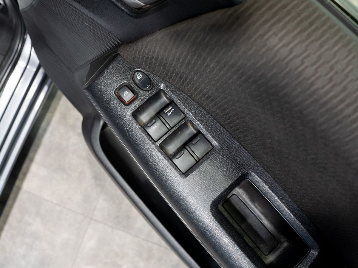 Honda Freed 2014 - фото автомобиля