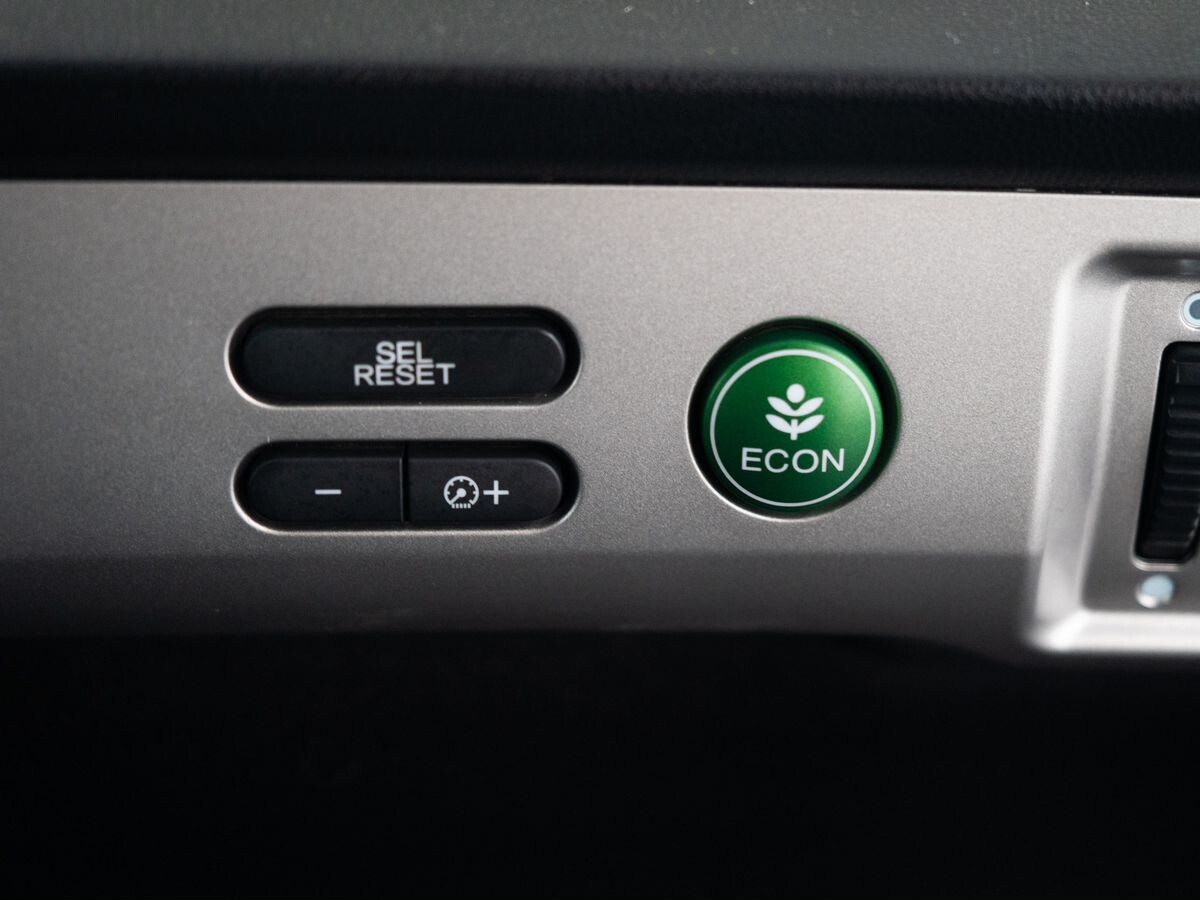 Honda Freed 2011 - фото автомобиля