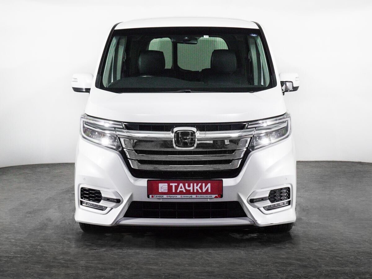 Honda Stepwgn 2019 - фото автомобиля