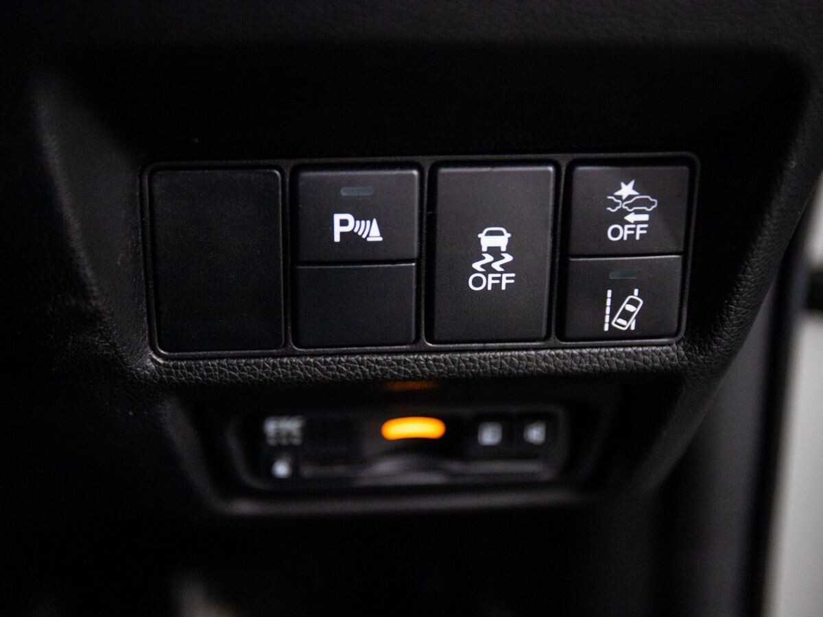 Honda Stepwgn 2019 - фото автомобиля