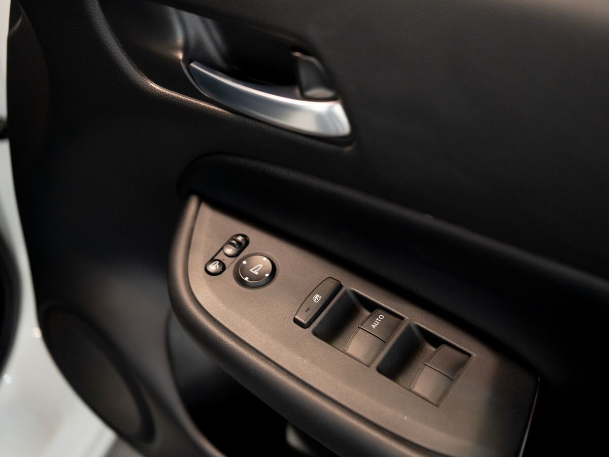 Honda Fit 2020 - фото автомобиля