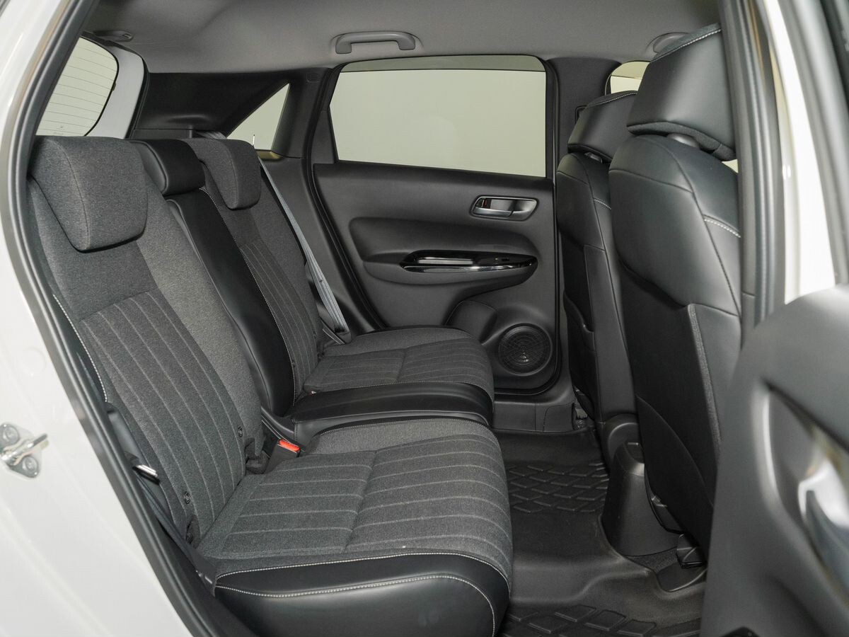 Honda Fit 2020 - фото автомобиля