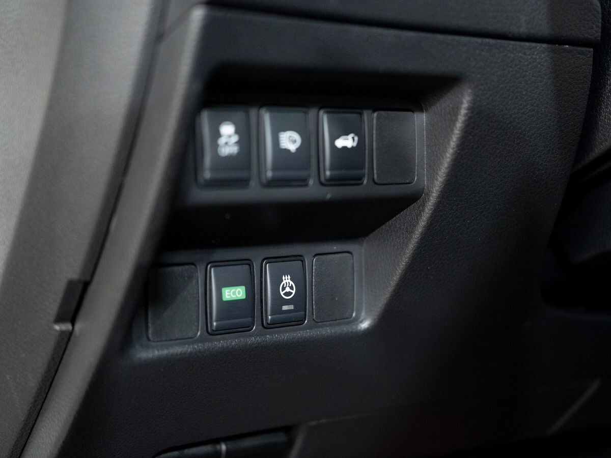 Nissan X-Trail 2021 - фото автомобиля