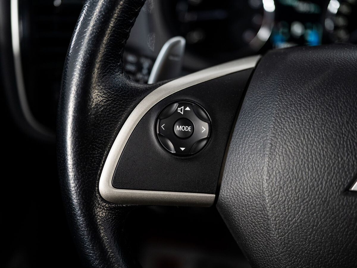 Mitsubishi Outlander 2013 - фото автомобиля