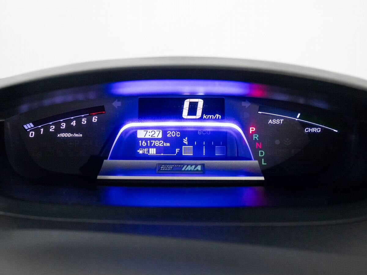 Honda Freed 2011 - фото автомобиля