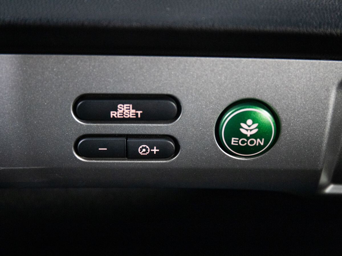 Honda Freed 2011 - фото автомобиля