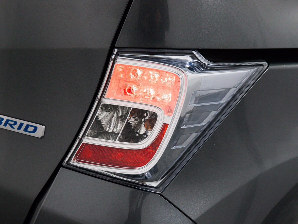 Honda Freed 2011 - фото автомобиля