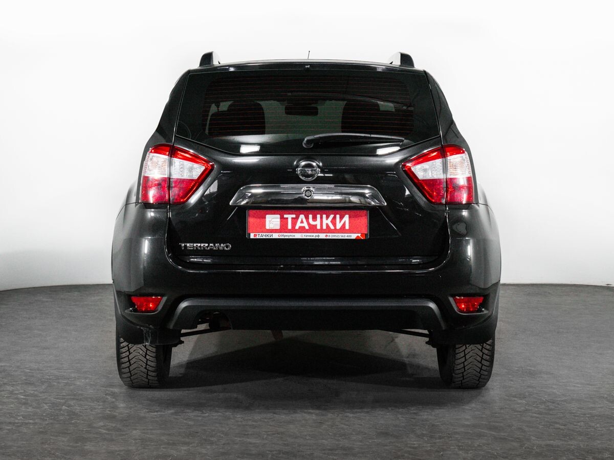 Nissan Terrano 2020 - фото автомобиля