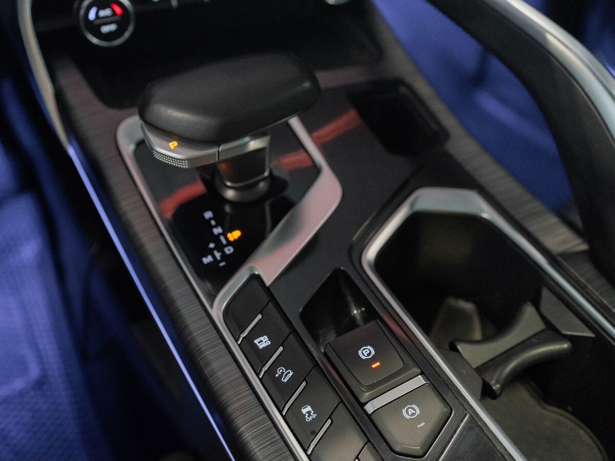 Geely Xingyue 2020 - фото автомобиля