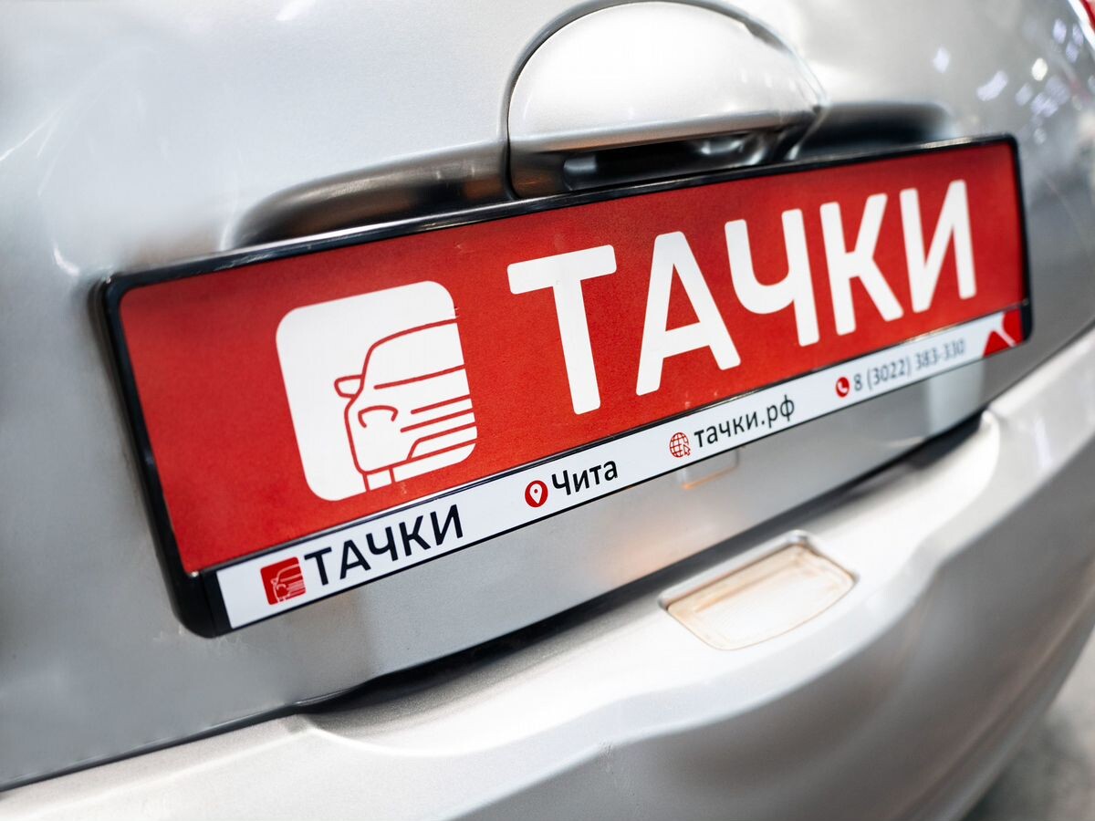 Nissan March 2009 - фото автомобиля