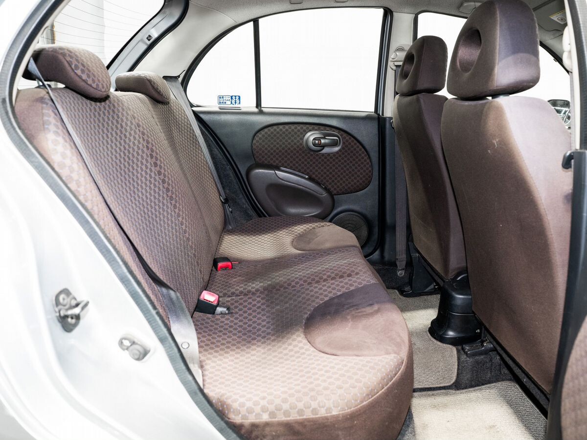 Nissan March 2009 - фото автомобиля