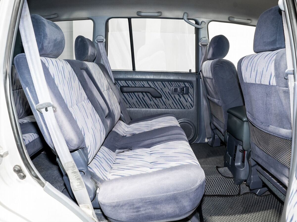 Toyota Land Cruiser Prado 1996 - фото автомобиля