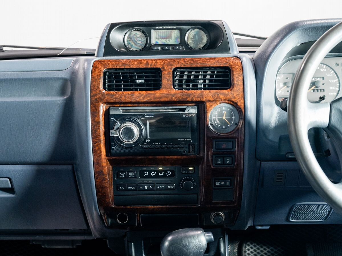 Toyota Land Cruiser Prado 1996 - фото автомобиля