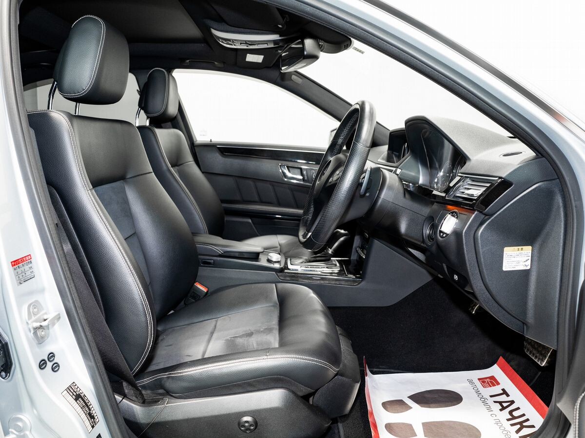 Mercedes-Benz E-Класс 2009 - фото автомобиля