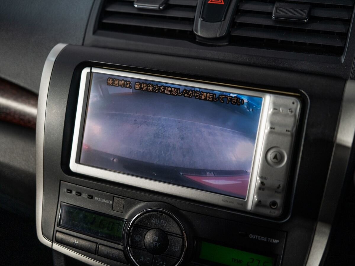 Toyota Premio 2011 - фото автомобиля