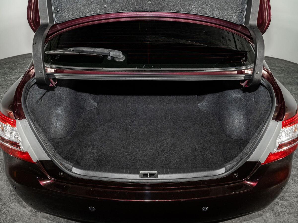 Toyota Premio 2011 - фото автомобиля