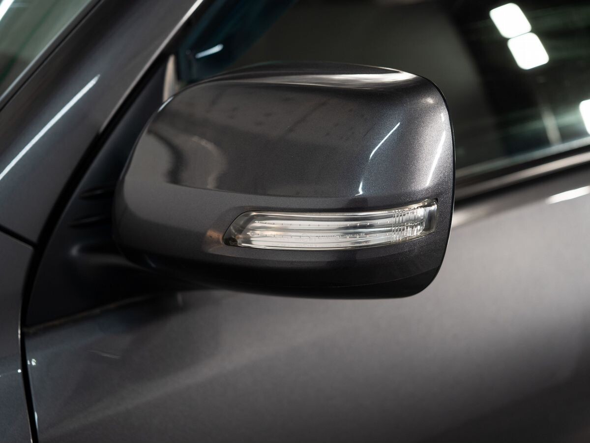 Toyota Land Cruiser Prado 2016 - фото автомобиля