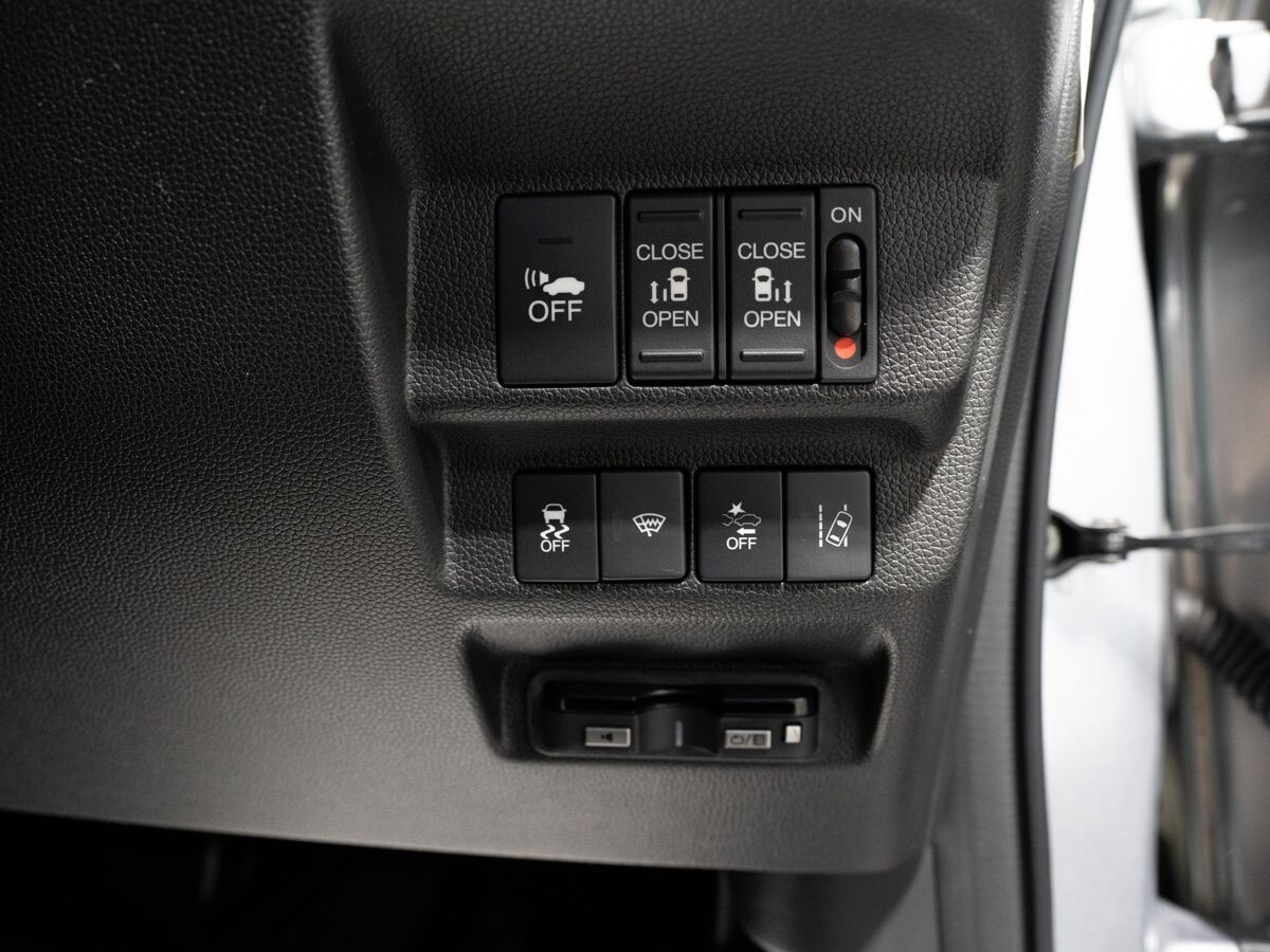 Honda Freed 2017 - фото автомобиля