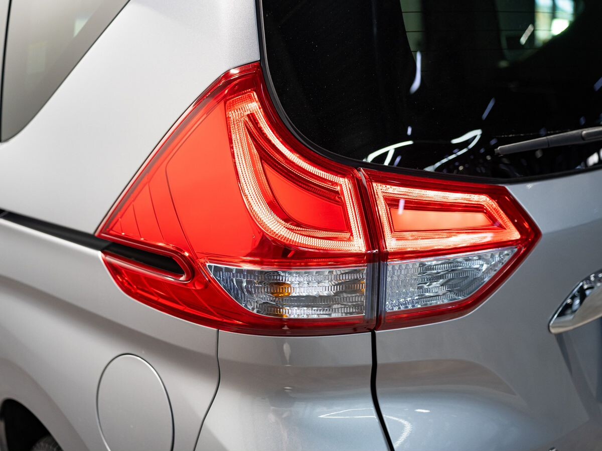 Honda Freed 2017 - фото автомобиля