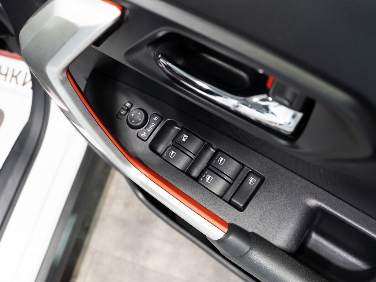 Toyota Raize 2021 - фото автомобиля