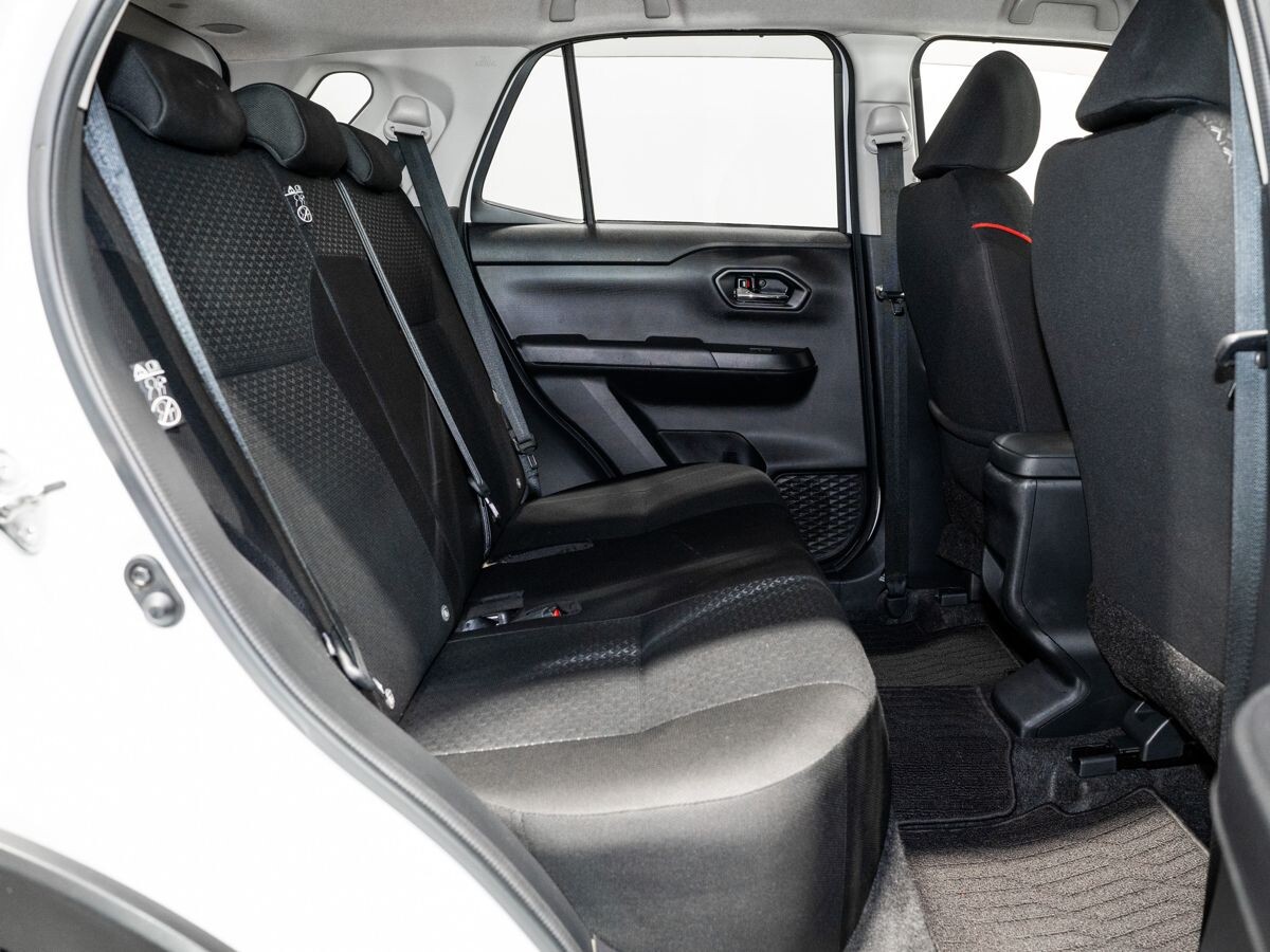 Toyota Raize 2021 - фото автомобиля