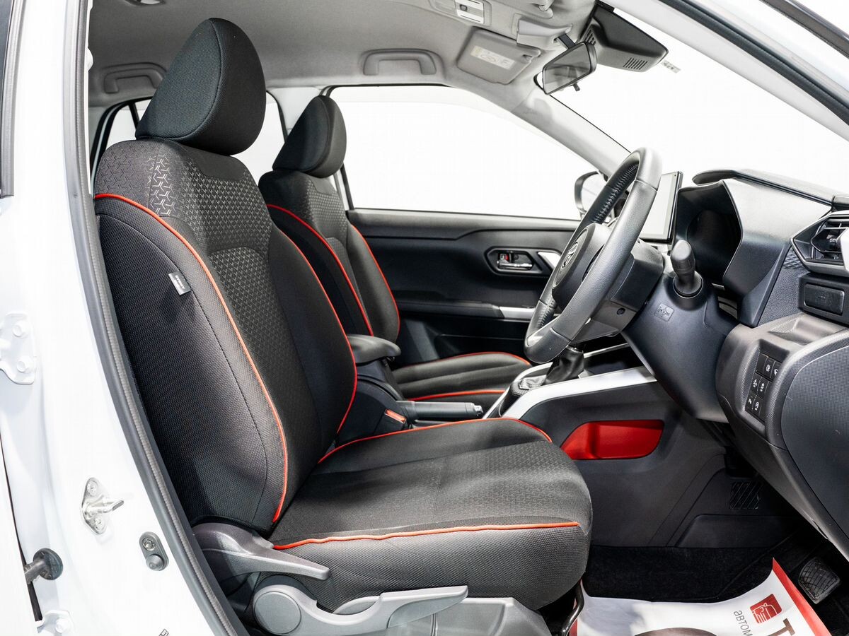 Toyota Raize 2021 - фото автомобиля