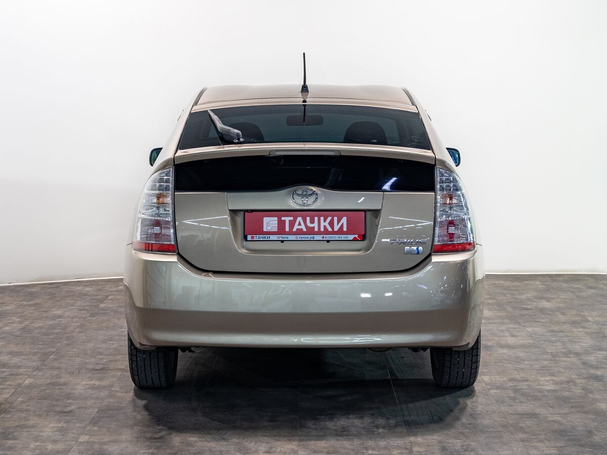 Toyota Prius 2008 - фото автомобиля