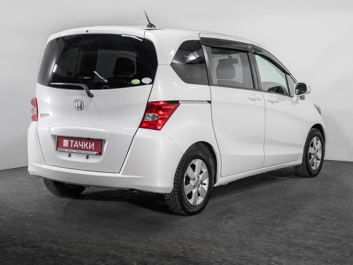 Honda Freed 2009 - фото автомобиля