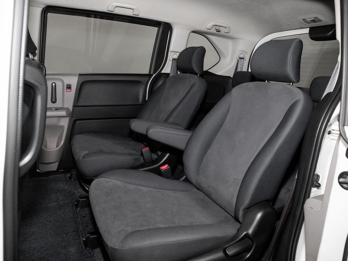 Honda Freed 2009 - фото автомобиля