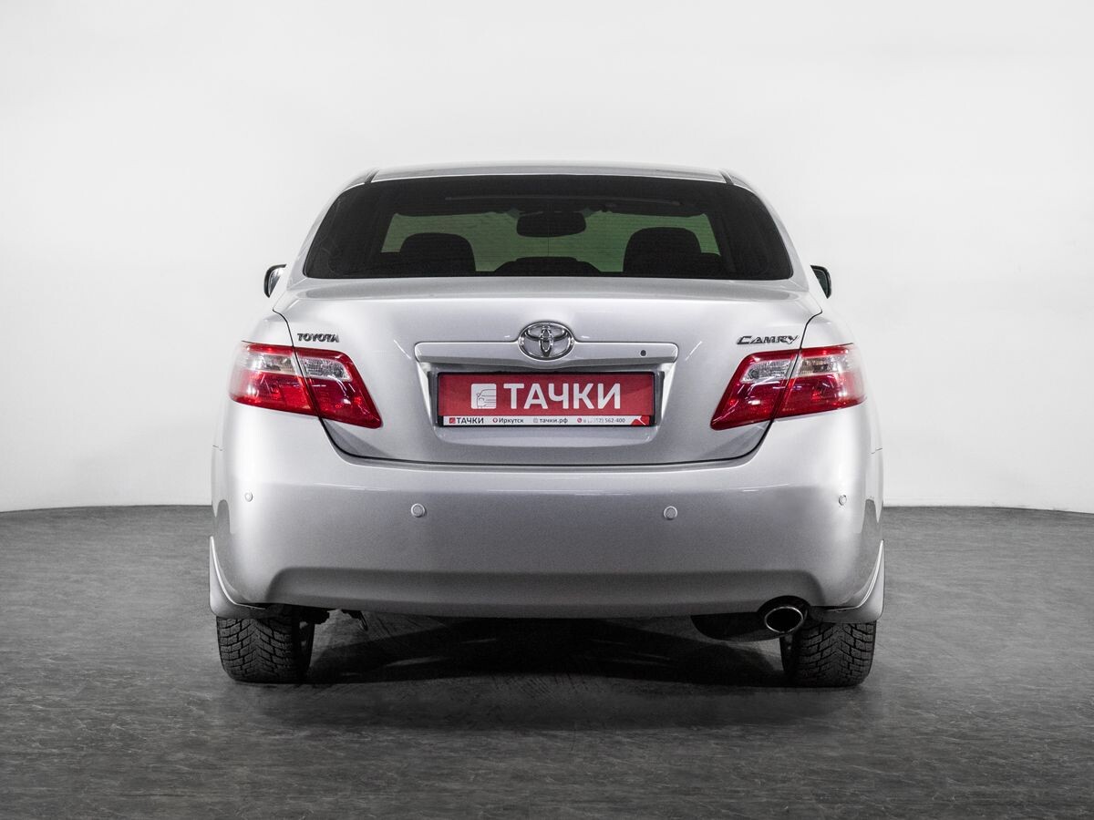 Toyota Camry 2008 - фото автомобиля