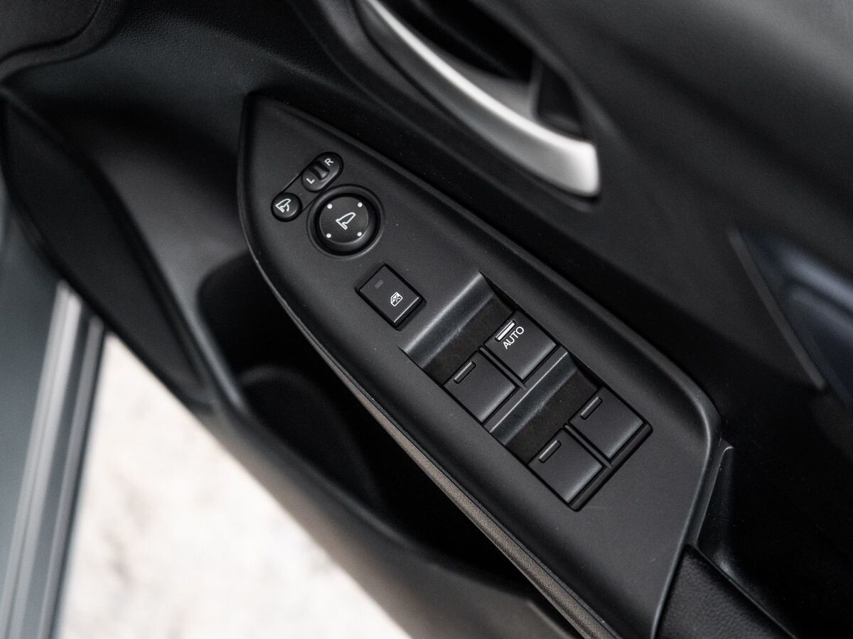 Honda Shuttle 2015 - фото автомобиля