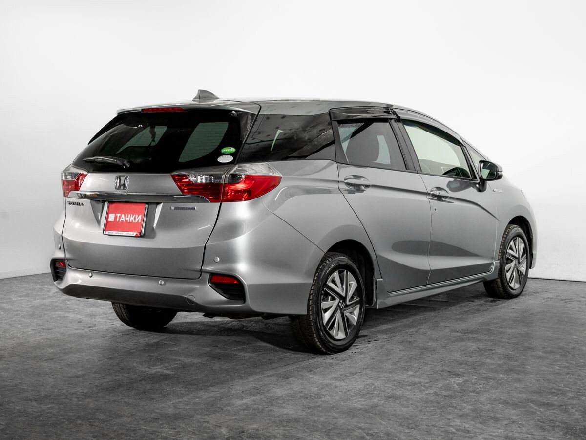 Honda Shuttle 2015 - фото автомобиля