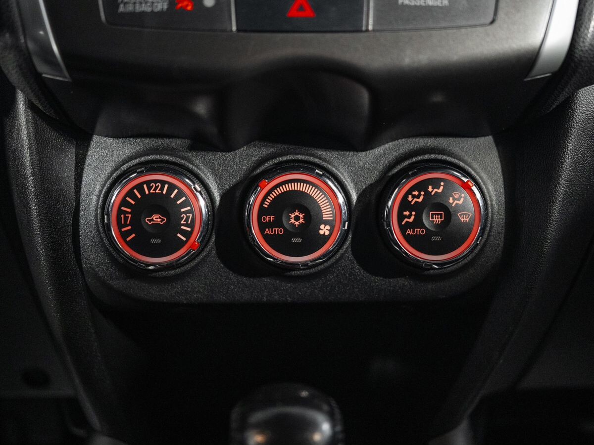 Mitsubishi ASX 2012 - фото автомобиля