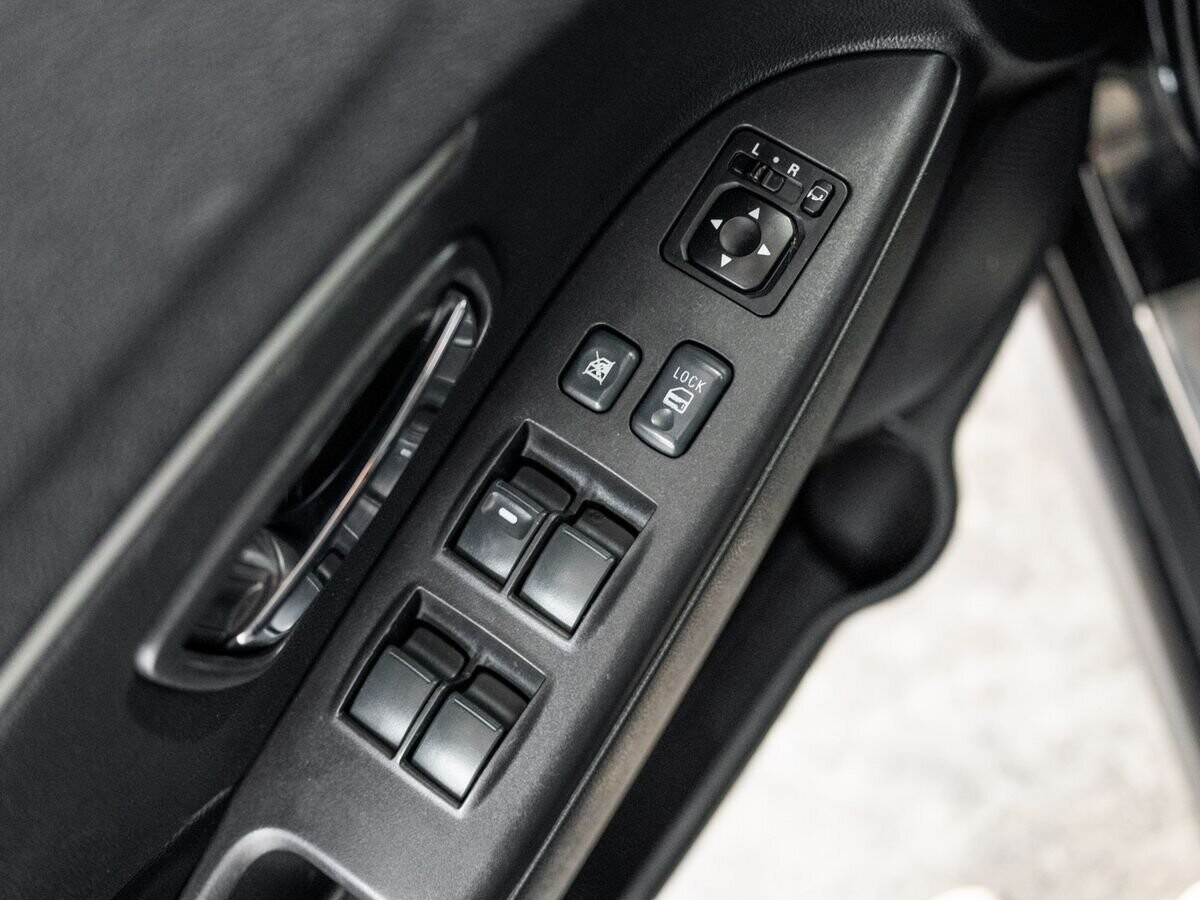 Mitsubishi ASX 2012 - фото автомобиля