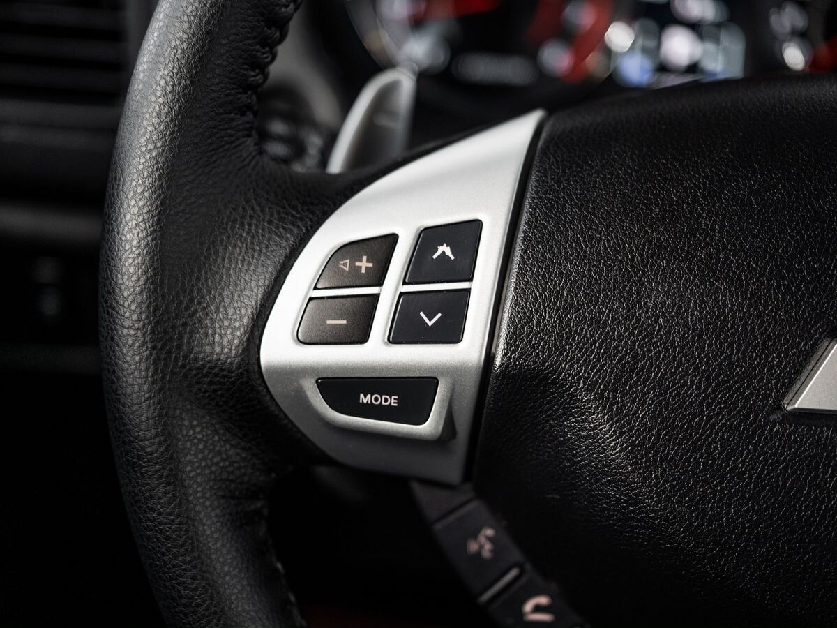 Mitsubishi ASX 2012 - фото автомобиля