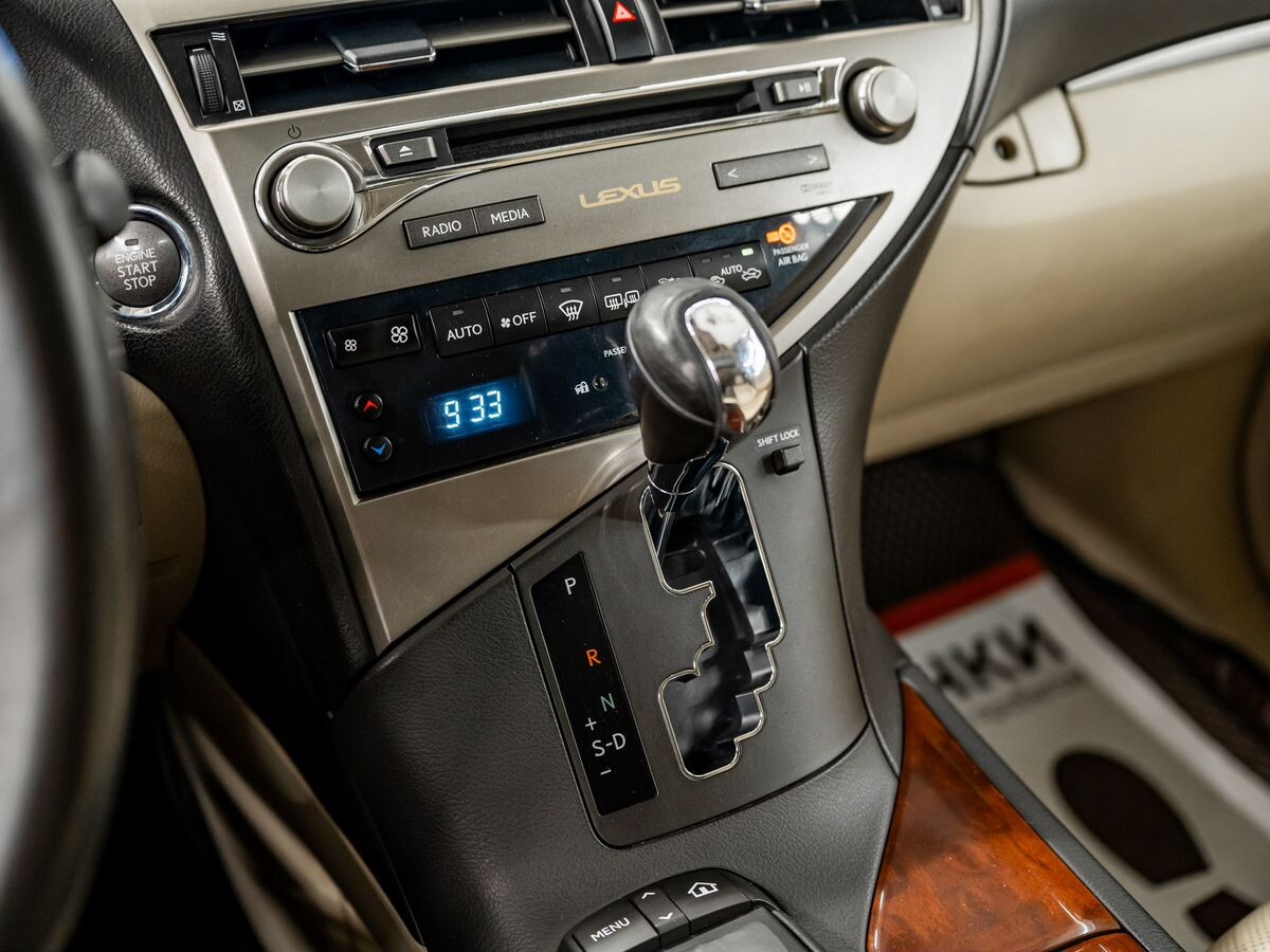 Lexus RX 2013 - фото автомобиля