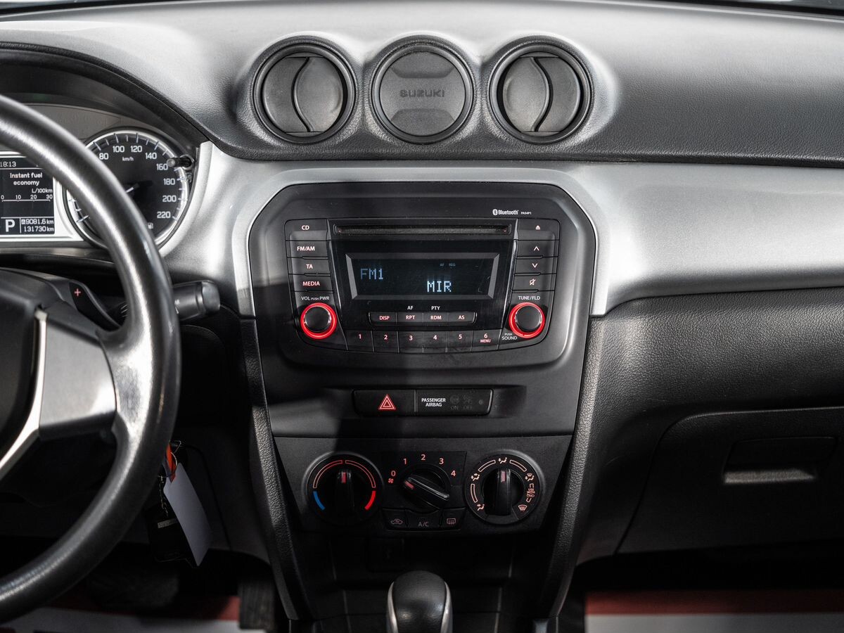 Suzuki Vitara 2015 - фото автомобиля