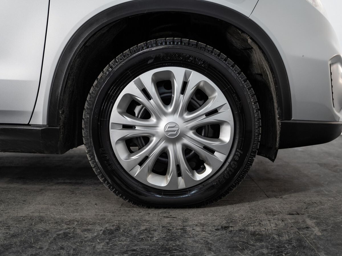 Suzuki Vitara 2015 - фото автомобиля