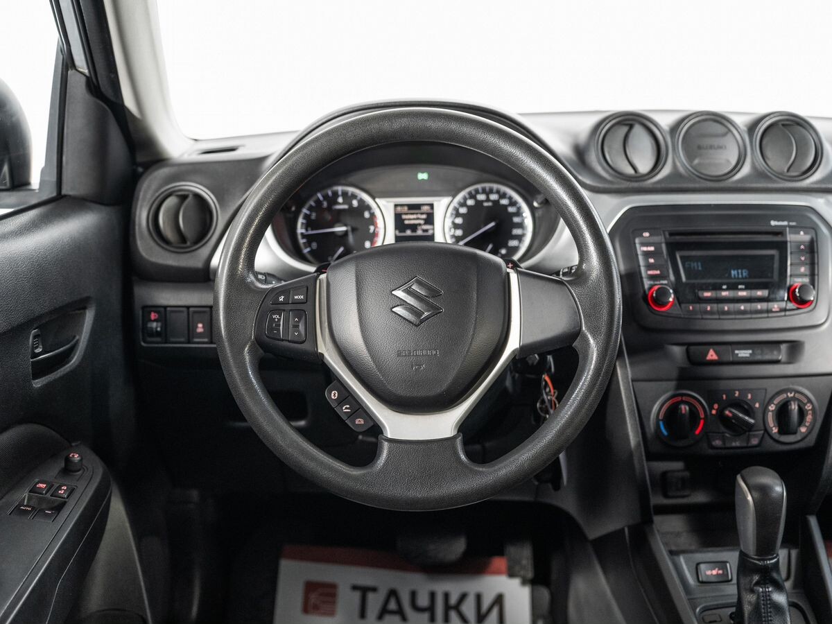 Suzuki Vitara 2015 - фото автомобиля